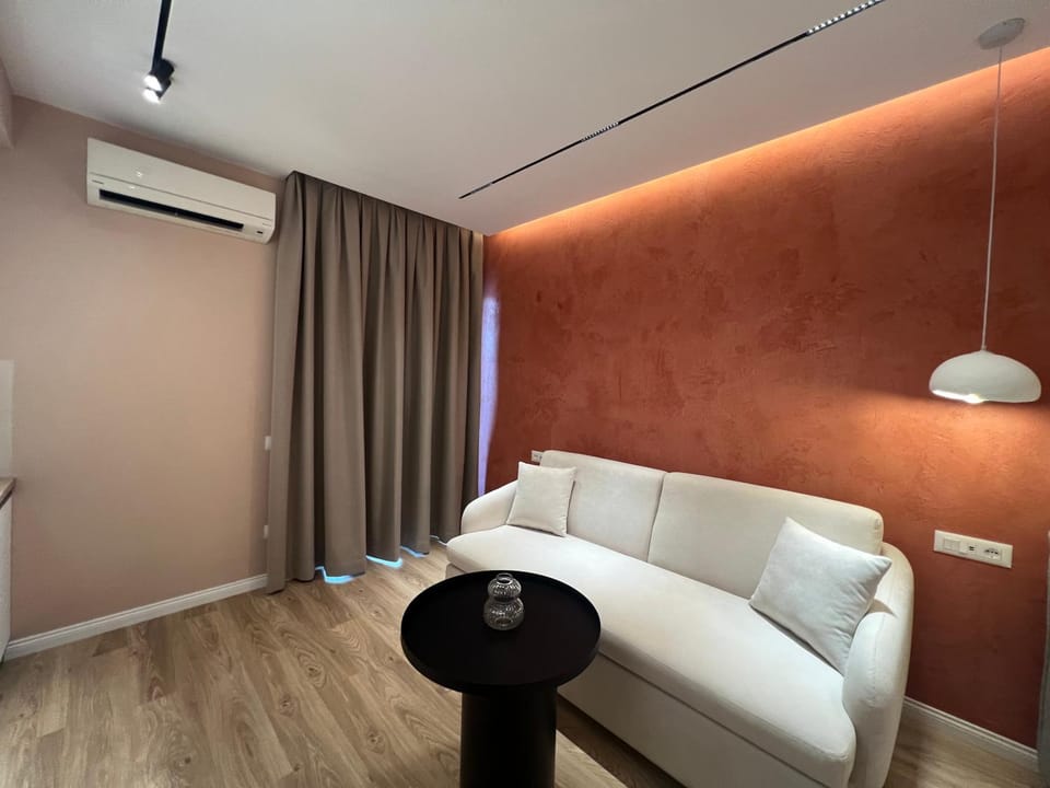 Living room, Seating area, air conditioner