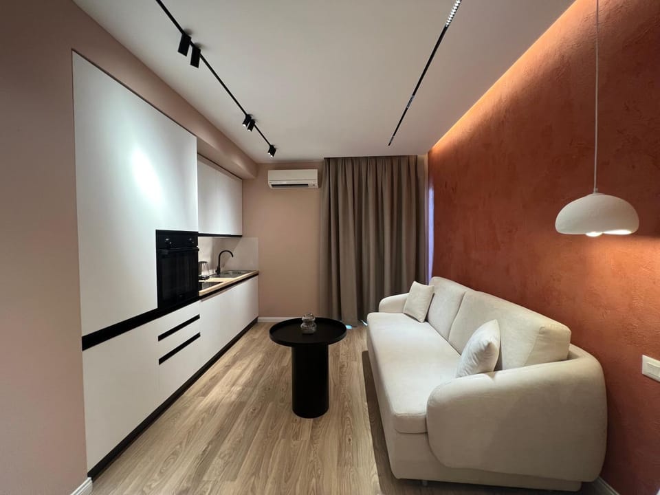 Kitchen or kitchenette, Living room, Seating area