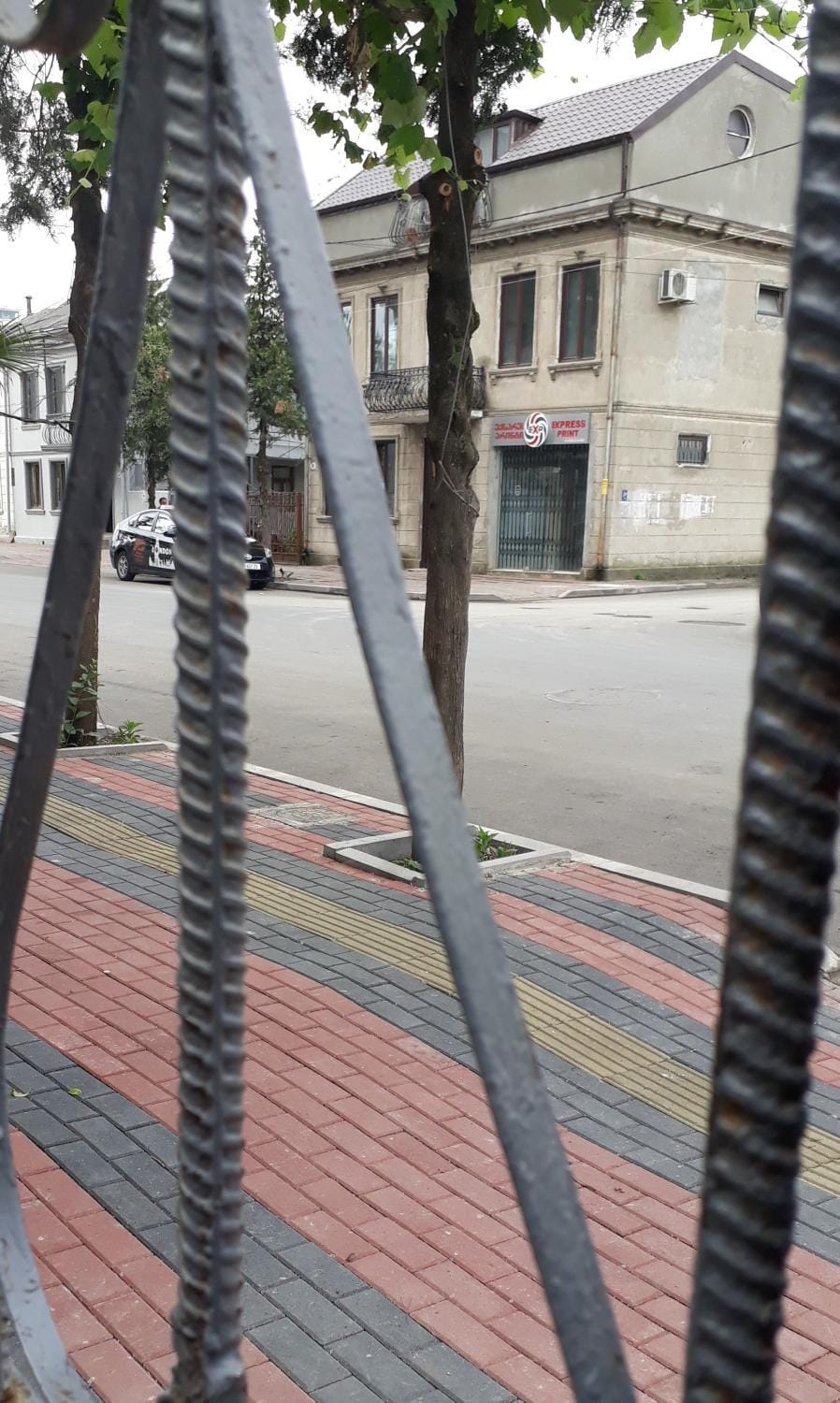 City view, Street view