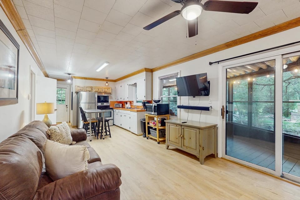 Bamboozled House in Watauga
