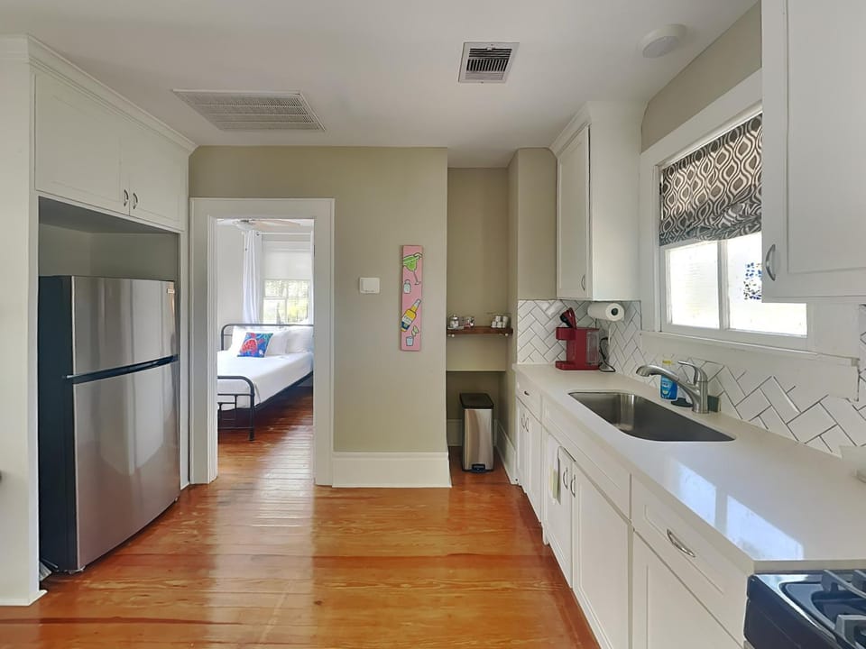Sealy Lane Casita Apartment in Texas City