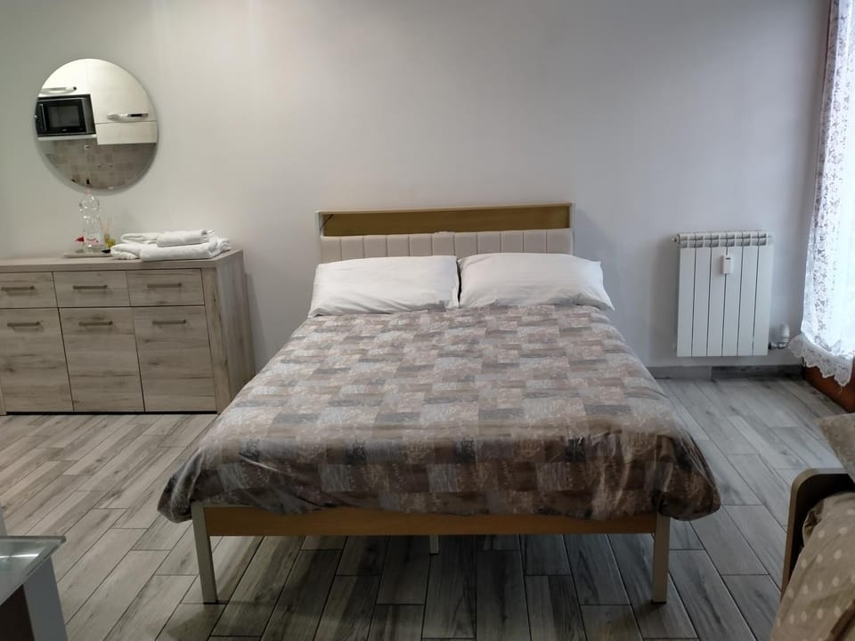 Monolocale policlinico gb rossi borgo roma verona Apartment in Verona