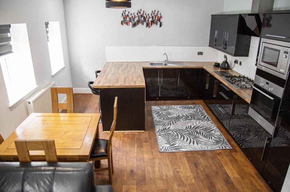 Kitchen or kitchenette, Living room, Dining area, oven, stove