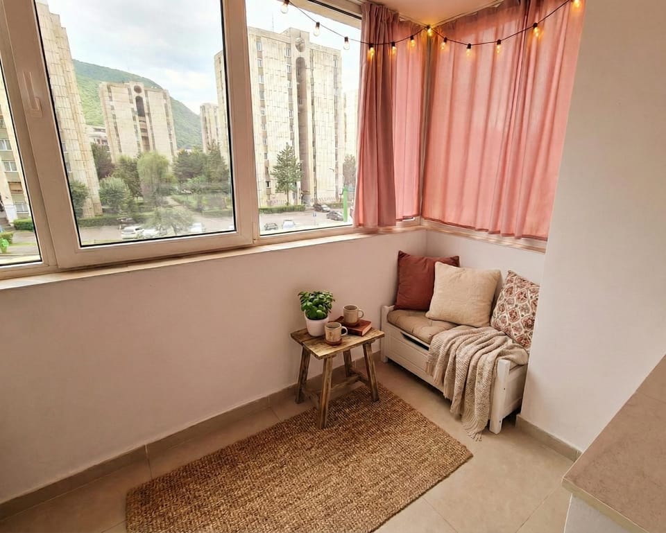 Balcony/Terrace, Balcony/Terrace