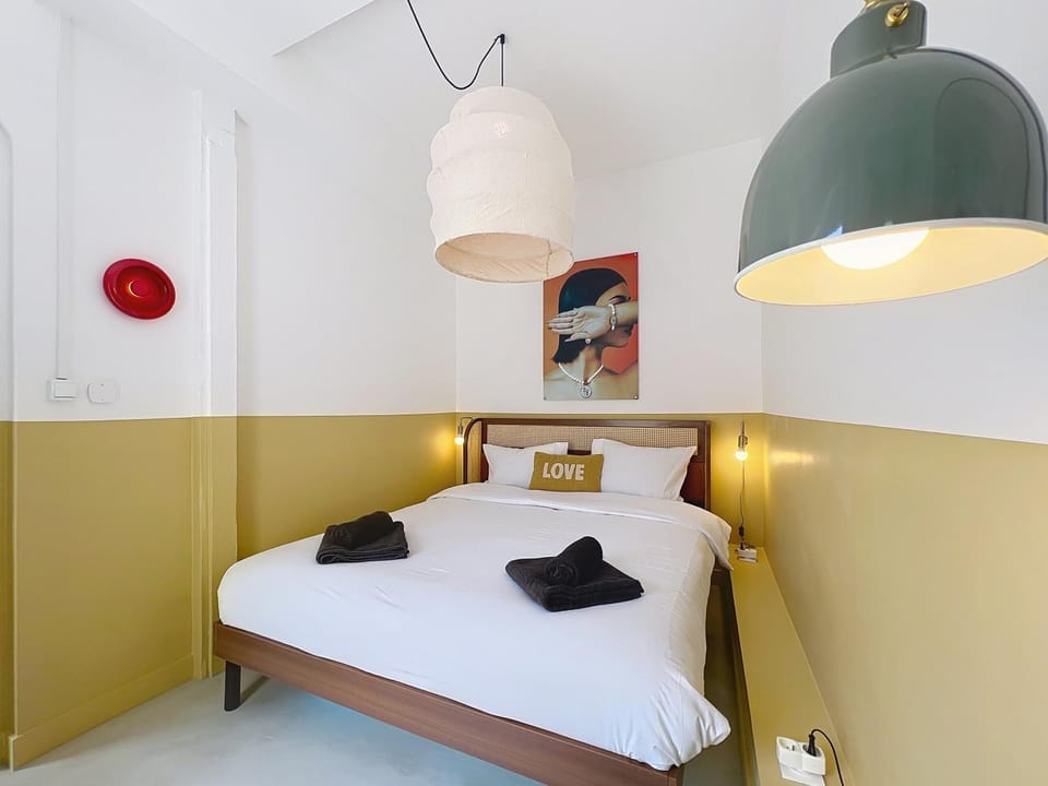 Bed, Bedroom