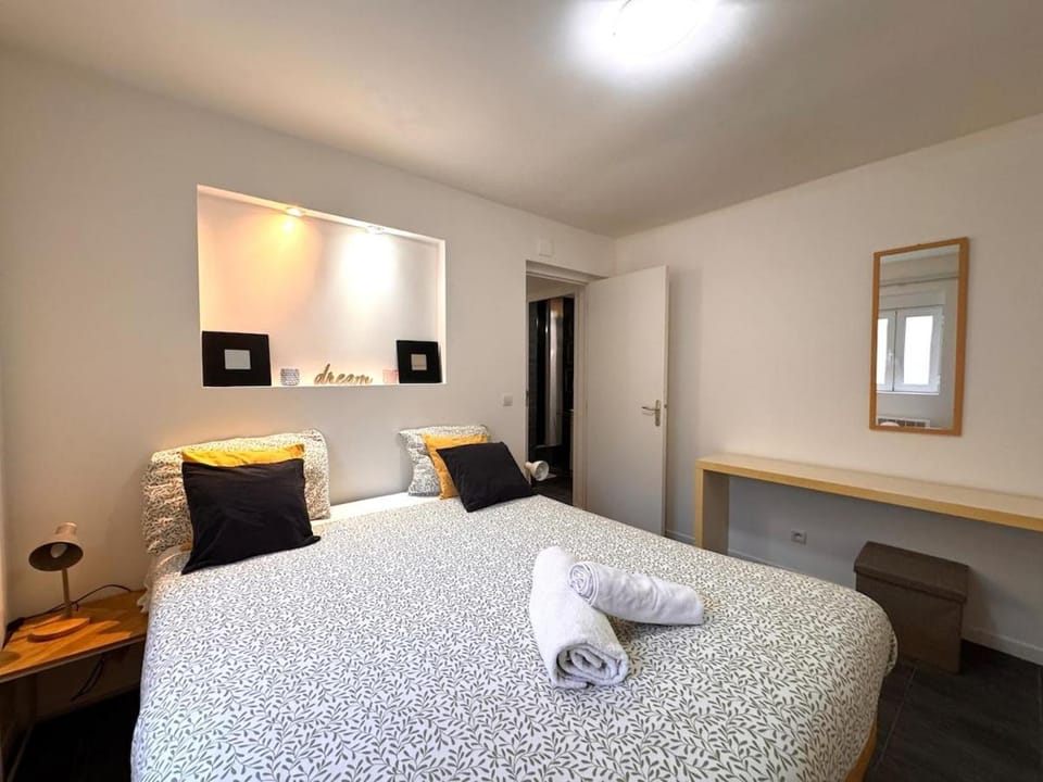 Confort et nature - Stationnement Apartment in Fontainebleau