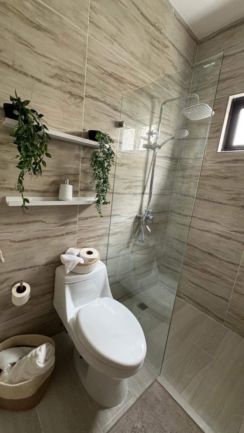 Shower, Bathroom, towels
