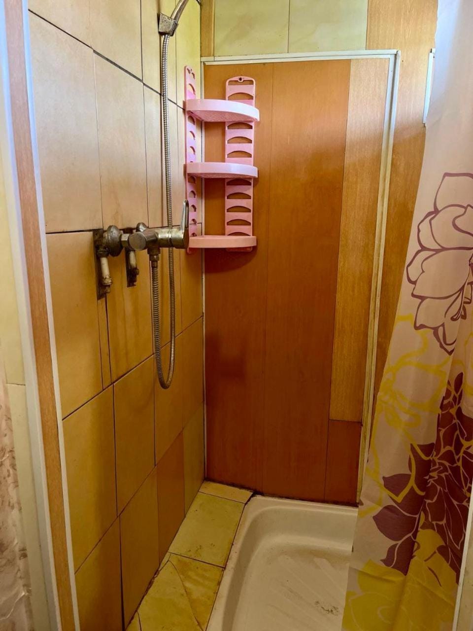 Shower, Bathroom, towels