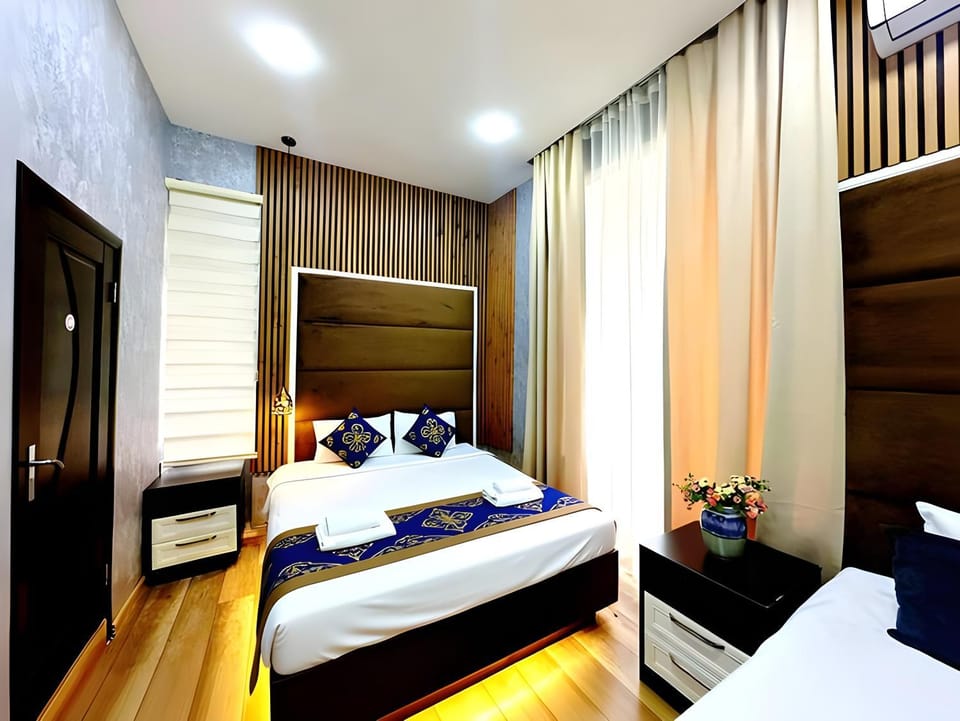 Bed, Photo of the whole room, Bedroom, wardrobe