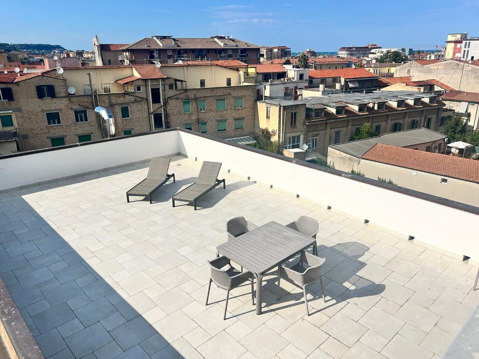 Property building, Day, View (from property/room), Balcony/Terrace, City view, sunbed