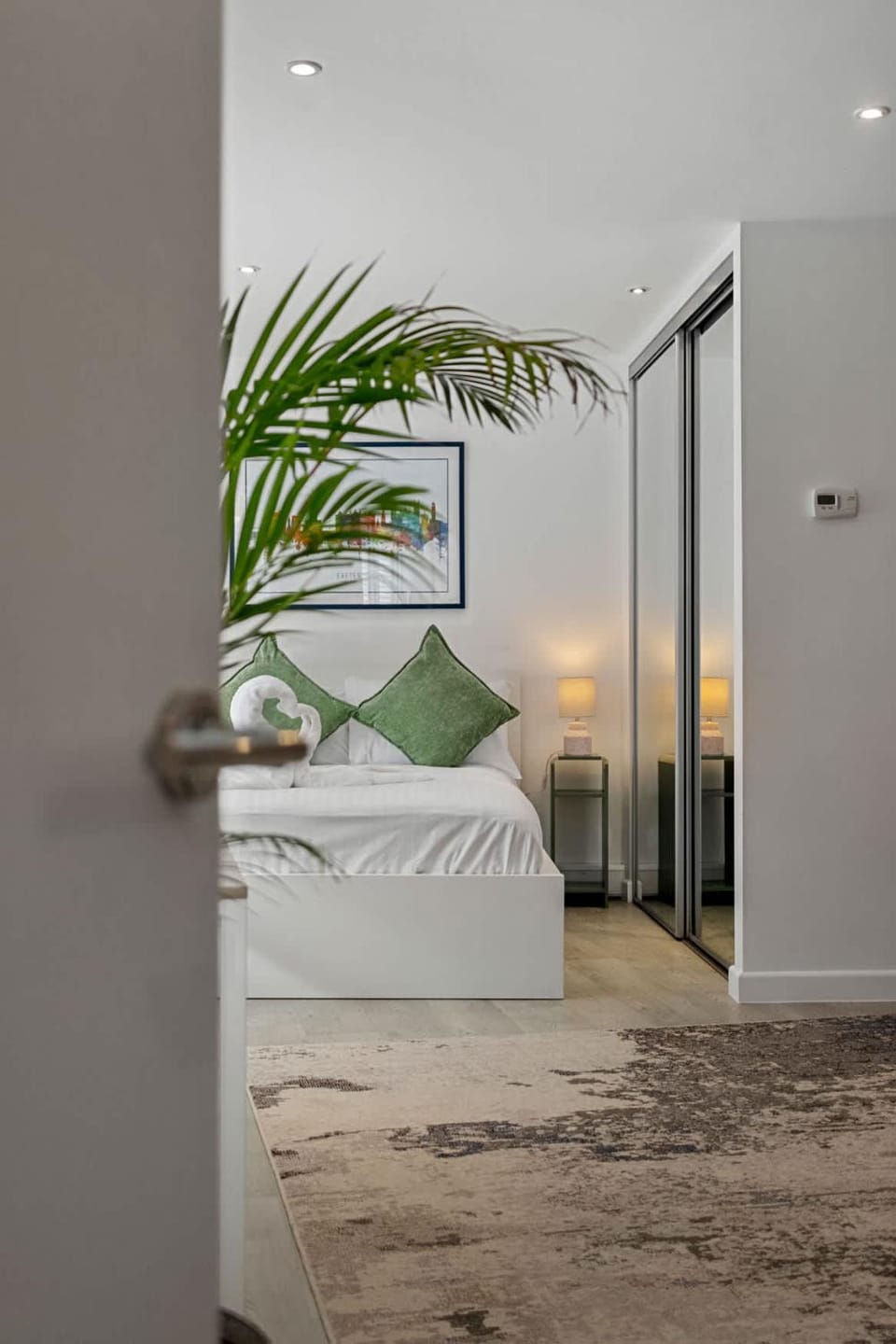 Bed, Decorative detail, Bedroom, internet, pet friendly