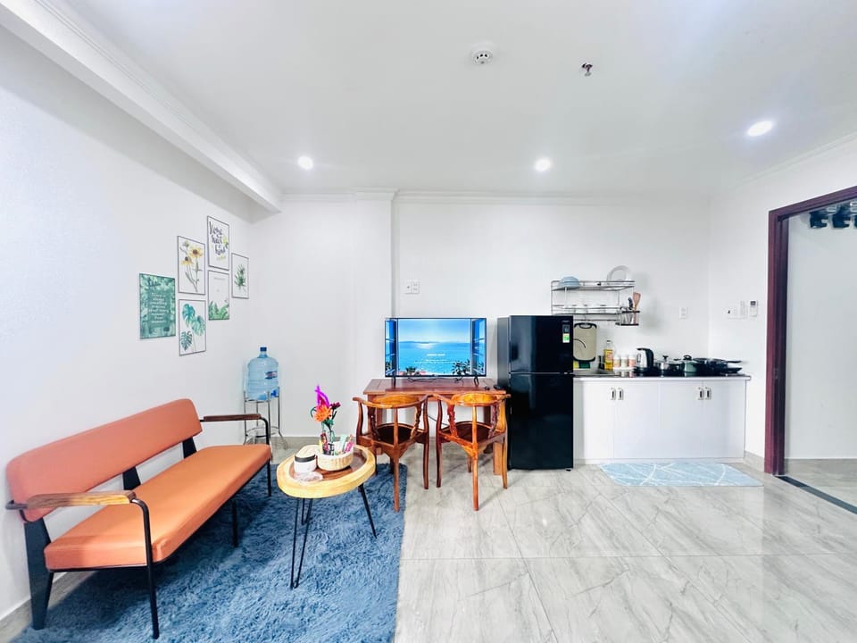 I RiverSide 601B I Spacious Studio w Window & Kitchen Apartment in Ho Chi Minh City