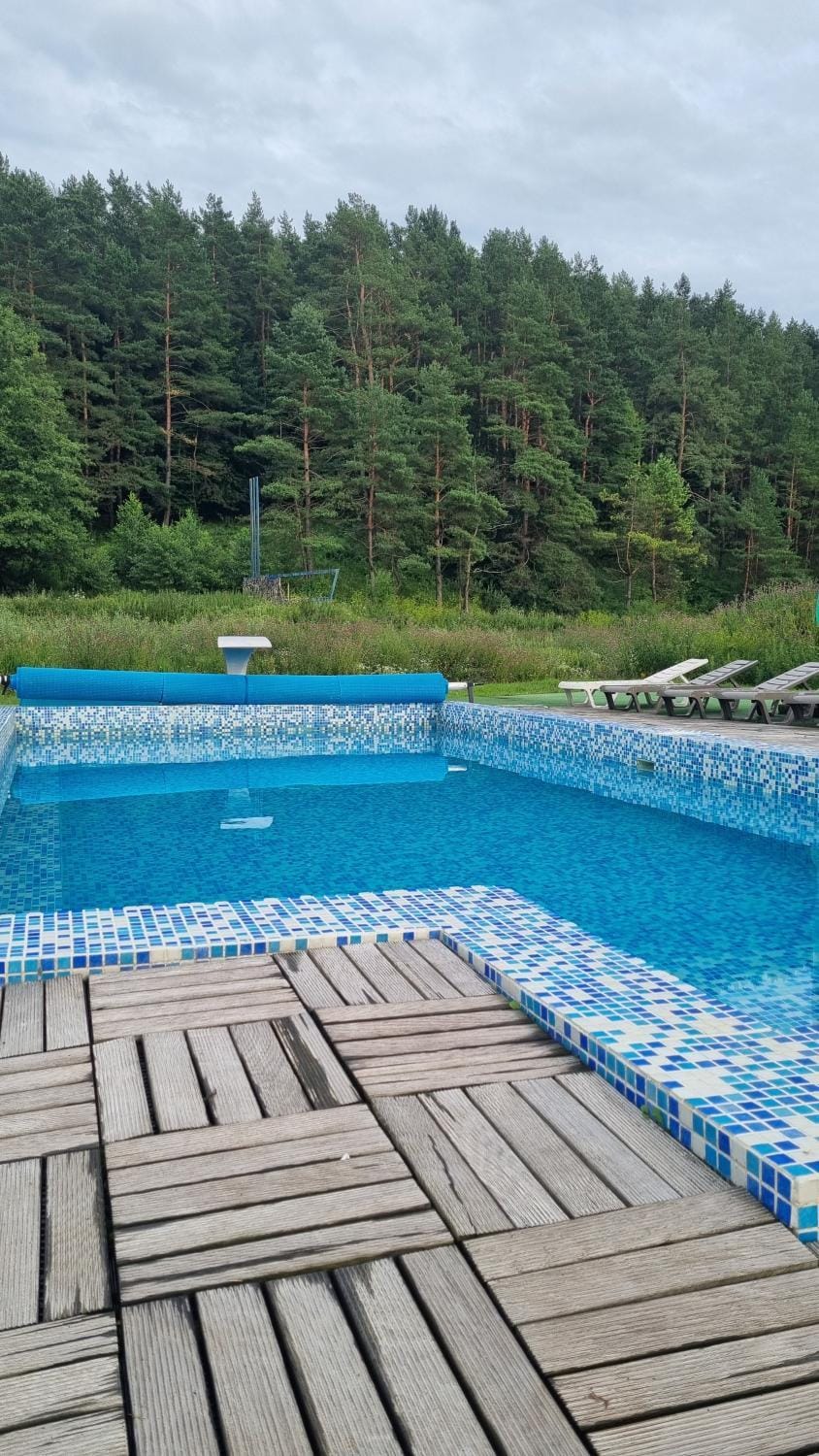 Lake&Lodge House in Lviv Oblast