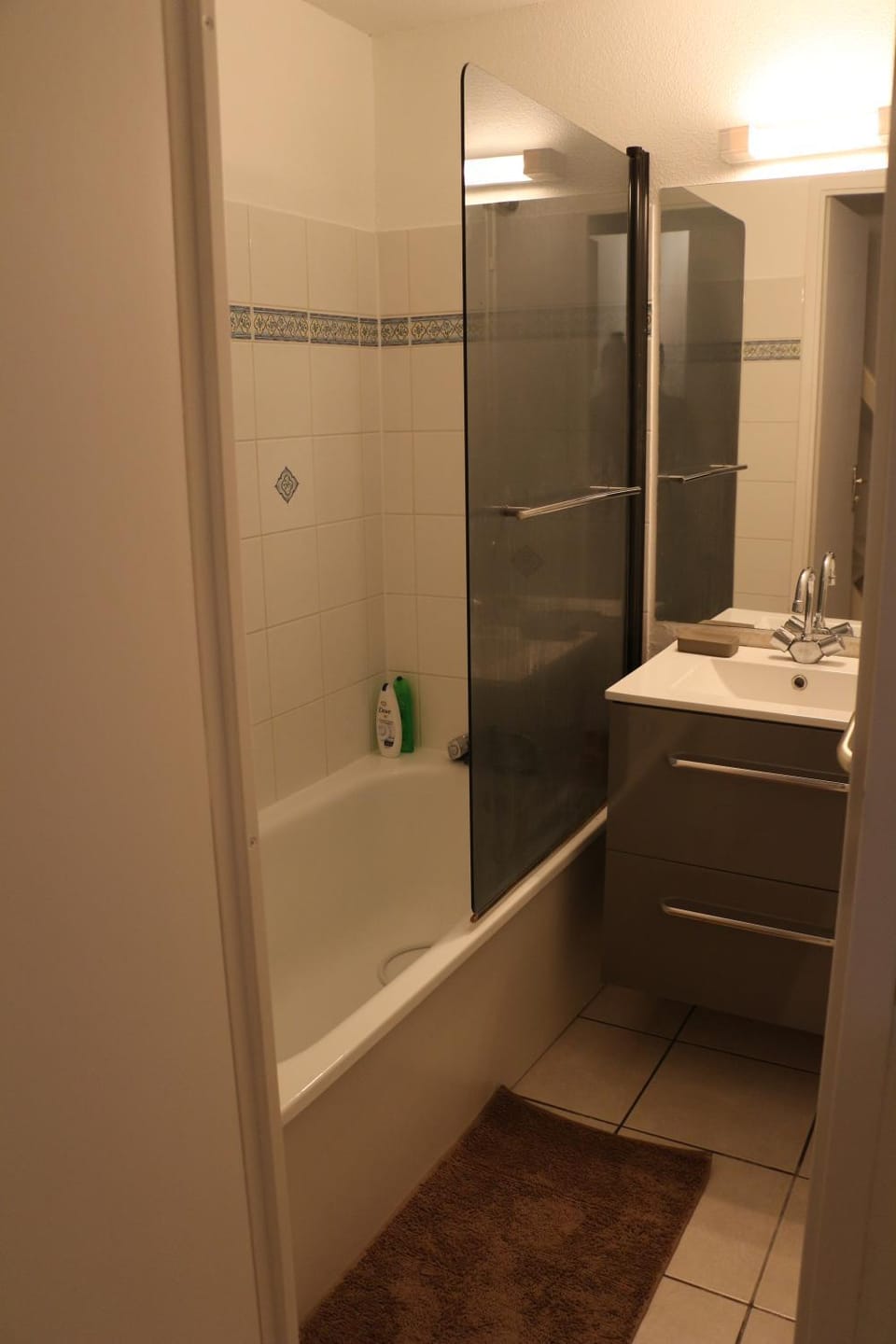 Bathroom, Bath