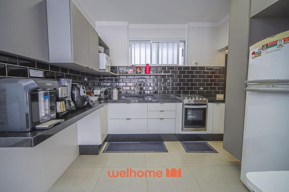 Apartamento em Santos a 50m da Praia do Gonzaga Apartment in Santos