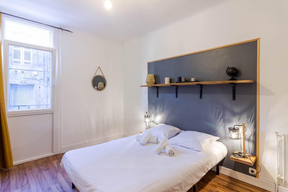 Living room, Bedroom