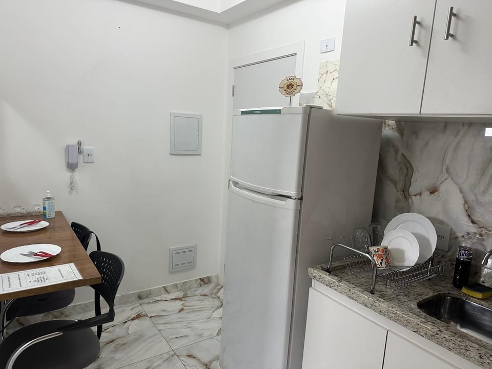 Apartamento 1 dorm,com ar,frente faculdade Apartment in Sao Paulo City