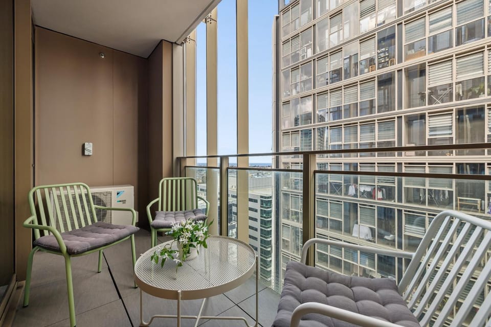 Evermore Elegance Southbank, Pool, Gym, Sauna! Apartment in Southbank