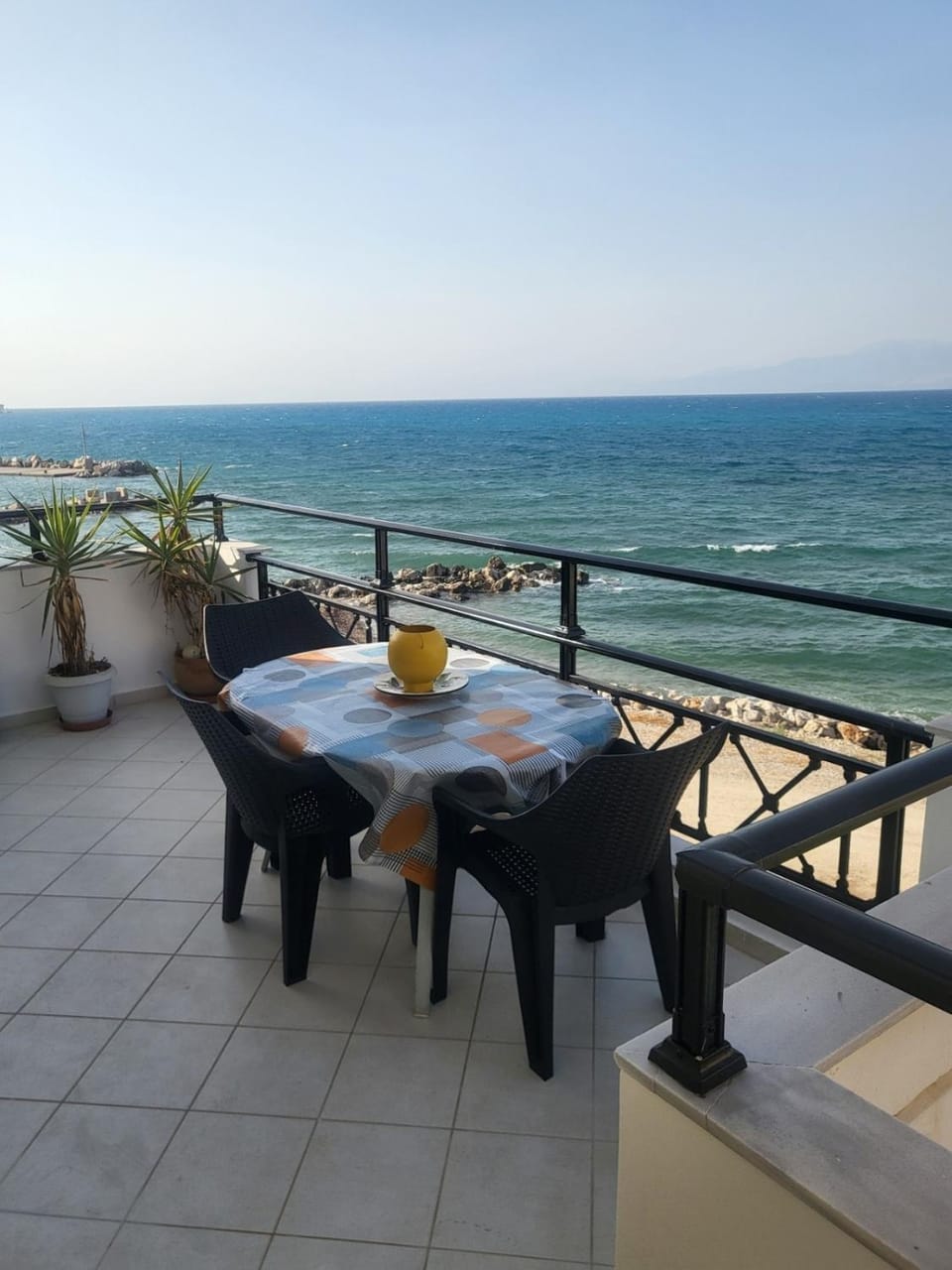 Διαμέρισμα "LENIA" μπροστά στην θάλασσα! Apartment in Peloponnese Region