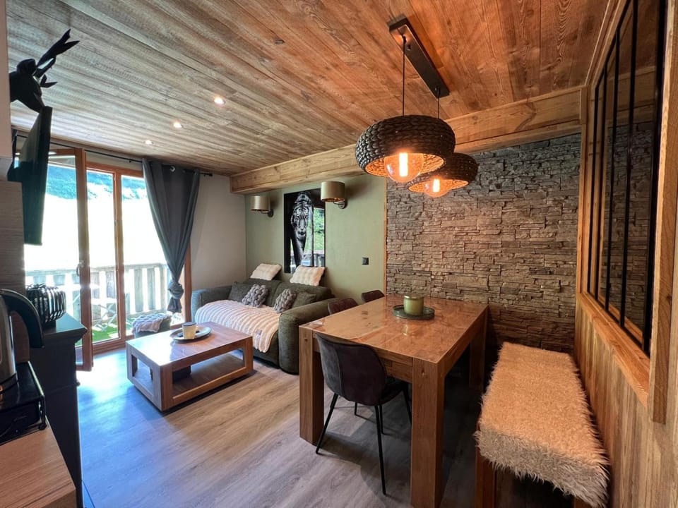 Cocon chaleureux Apartment in Provence-Alpes-Côte d'Azur