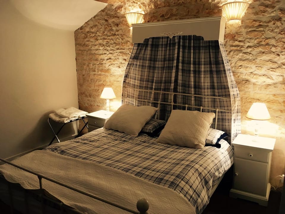 Le Logis de Limalonges House in Nouvelle-Aquitaine