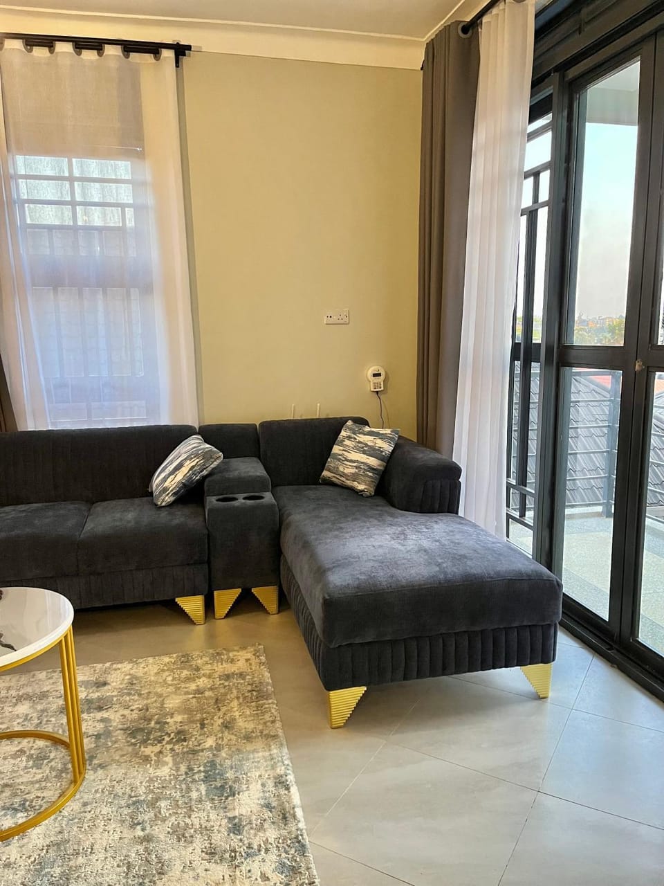 Vibe Apartments Bed and Breakfast in Kampala