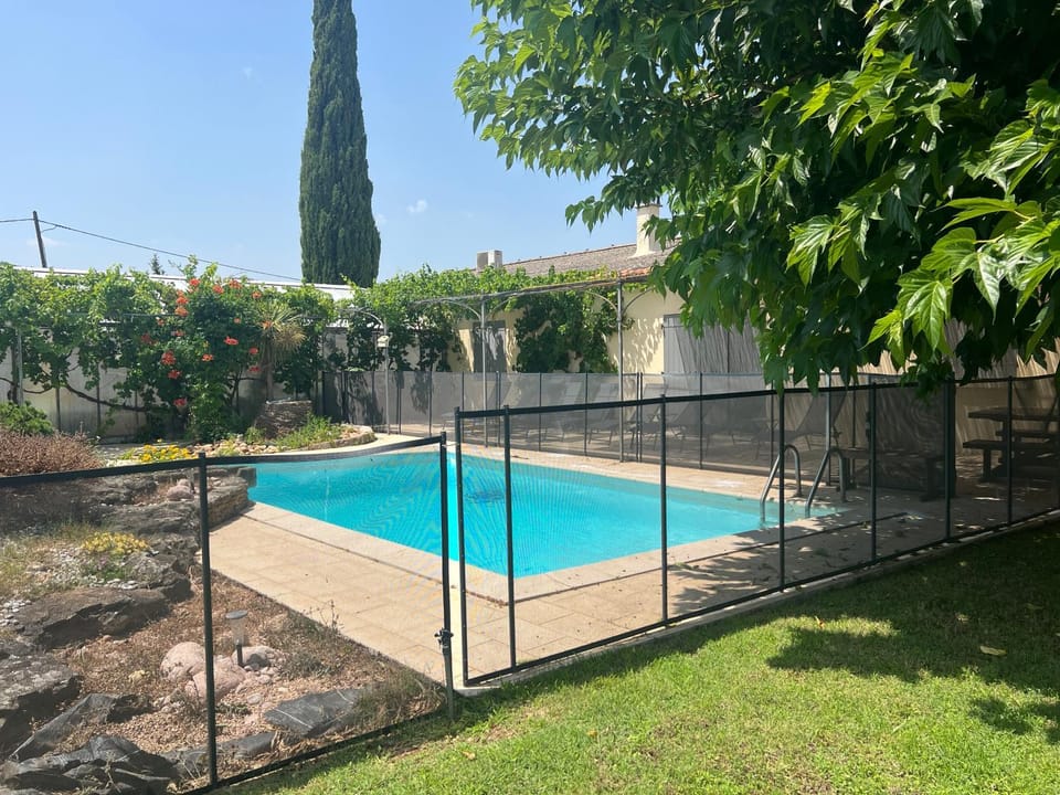 Pool view, Swimming pool