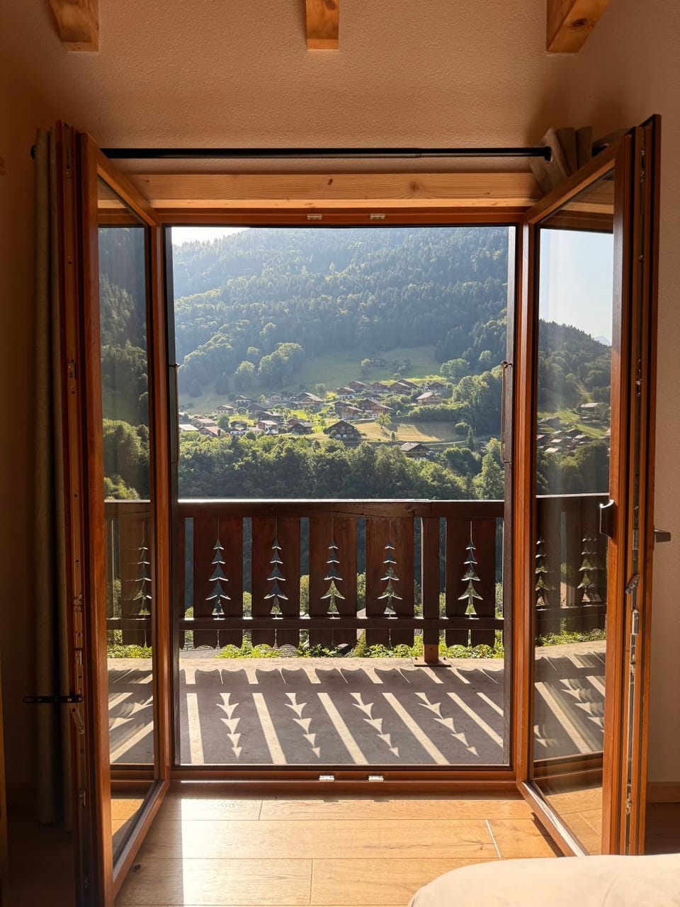 Day, Natural landscape, View (from property/room), Balcony/Terrace, Mountain view