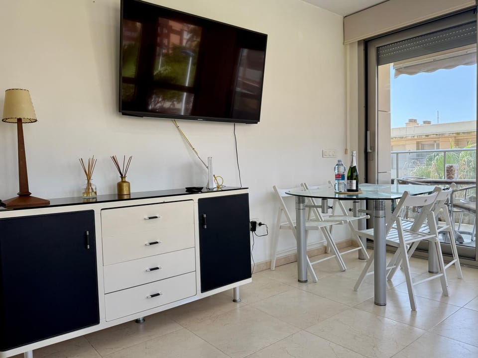 Reinapart Patacona Balcony Seaview Apartment in Valencia