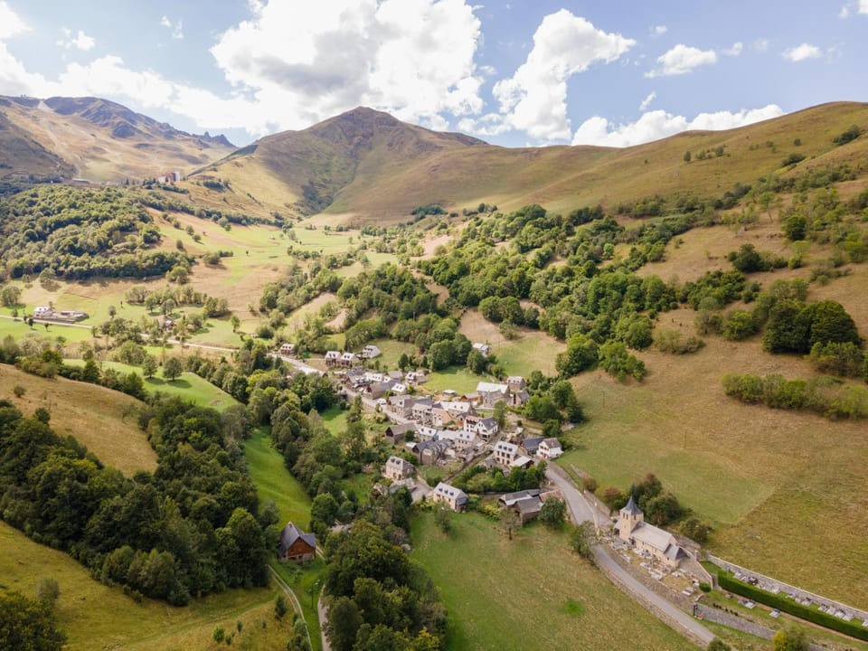 Bird's eye view, Mountain view