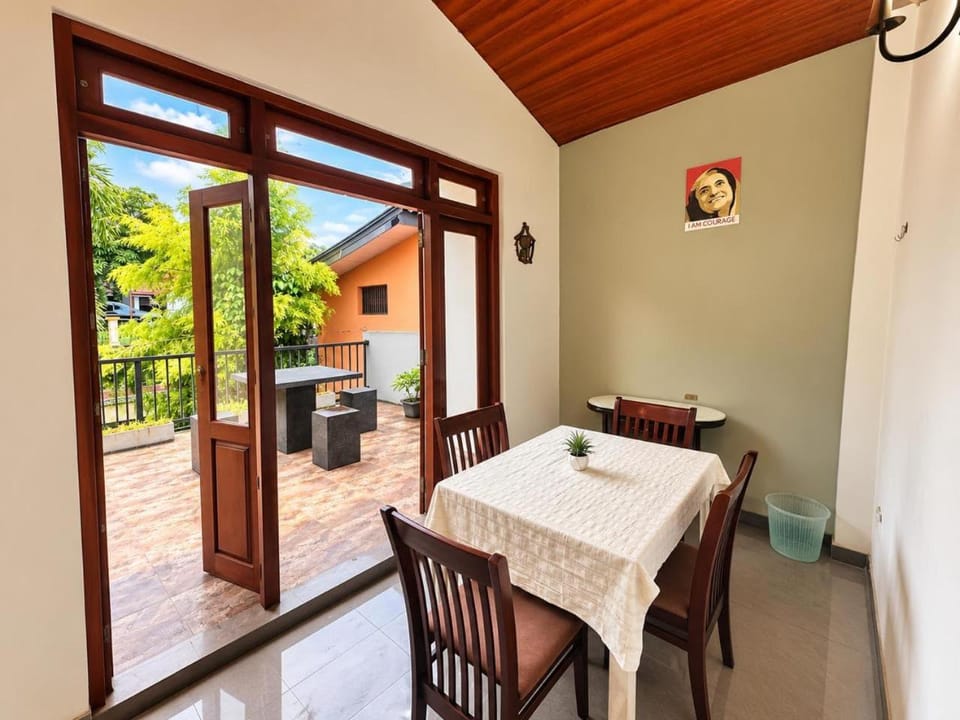 Balcony/Terrace, Living room, Dining area