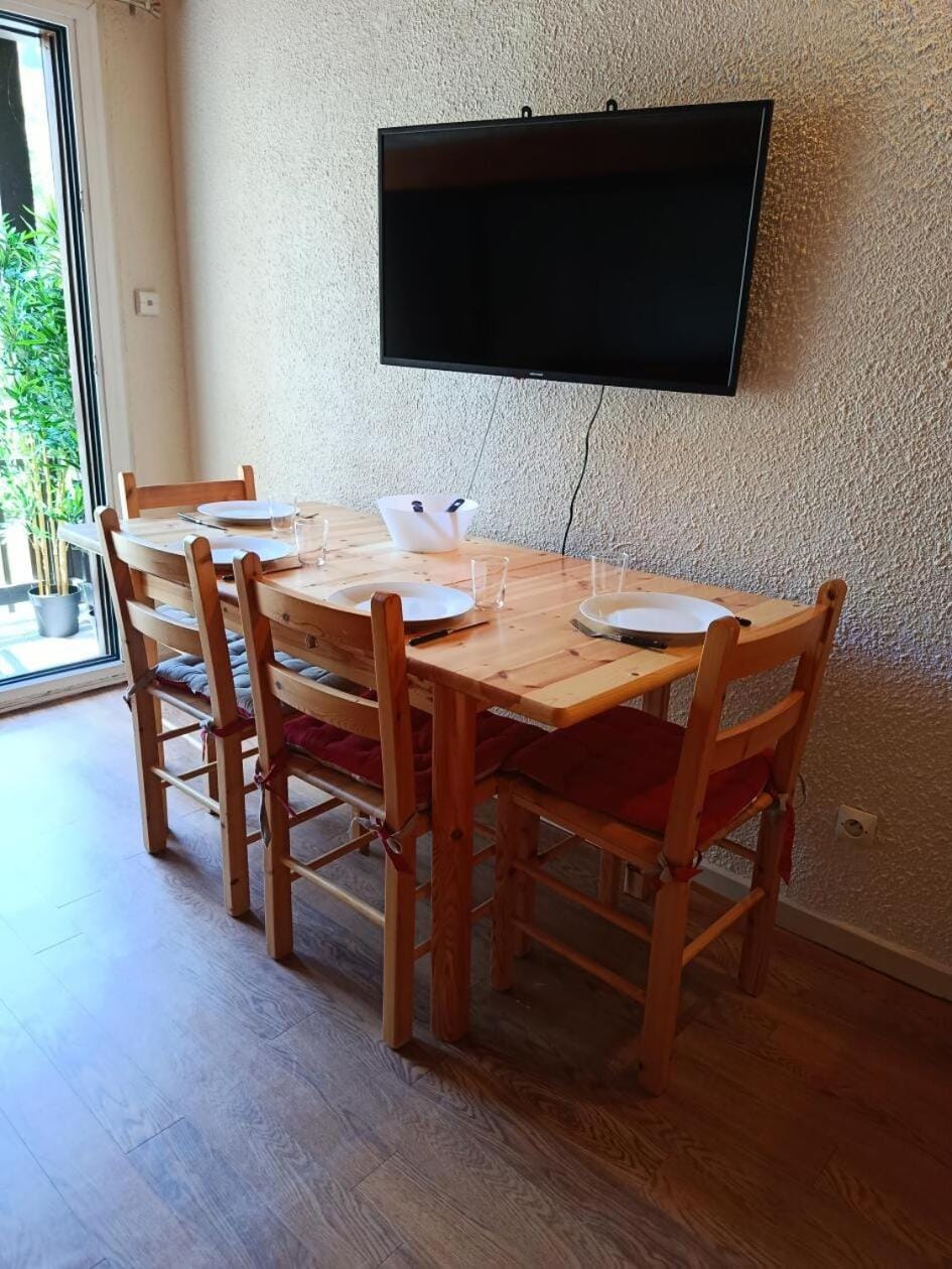 Résidence L'Hostellerie - maeva Home - Studio + coin cabine vue montagne 6 personnes - Budget MAE-2763 Cabin in Piedmont