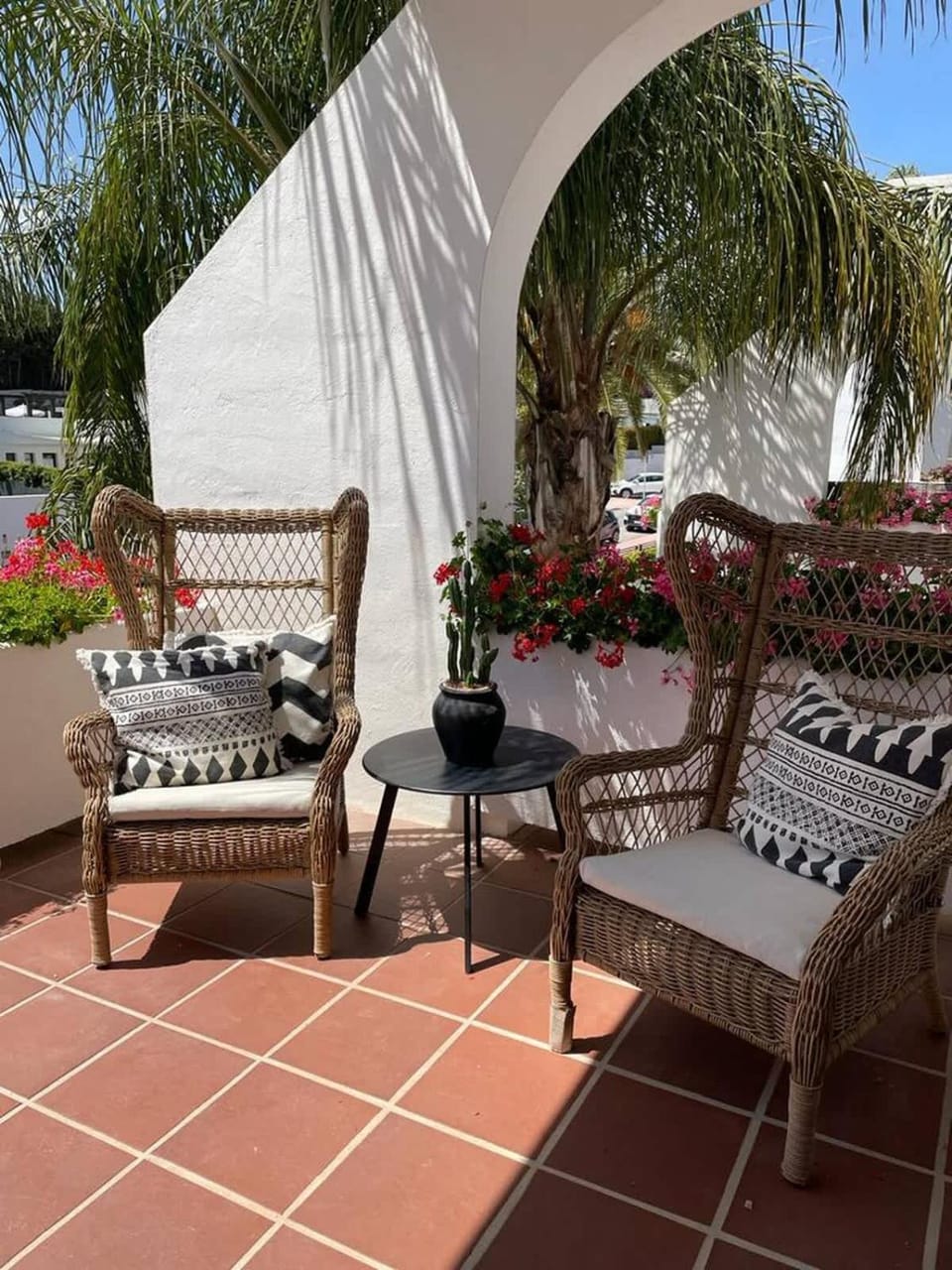 Garden Club 44 Apartment with Balcony & Pool Access Apartment in Marbella