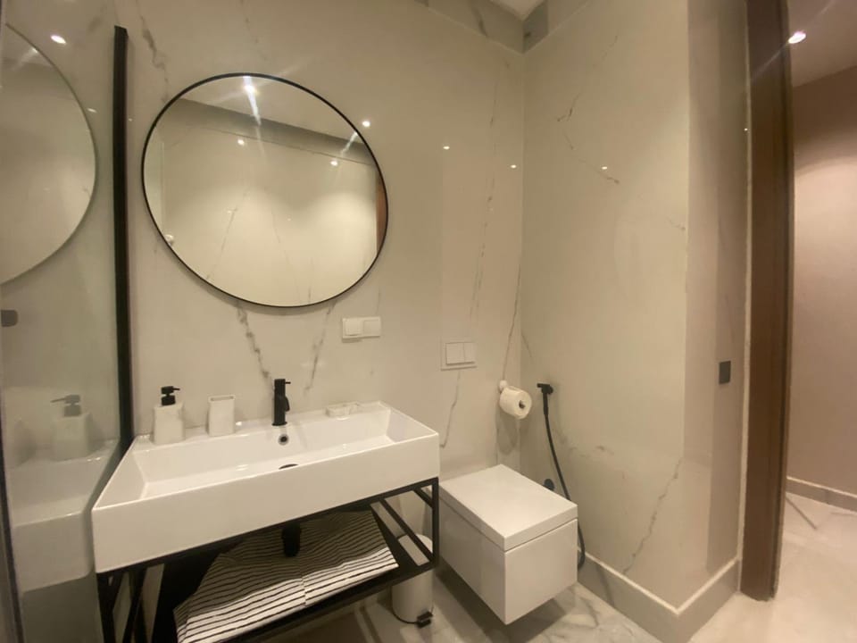A 1 pas de Zara Magnifique Studio Premium Apartment in Casablanca