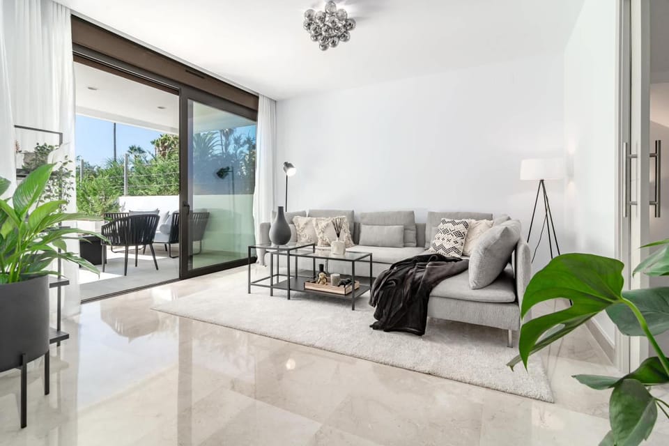 Luxury Marbella Townhouse Golden Green with Garden Views & Garage House in Marbella