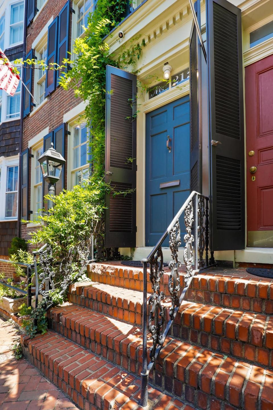 Cool Home in Annapolis Historic District Downtown House in Annapolis