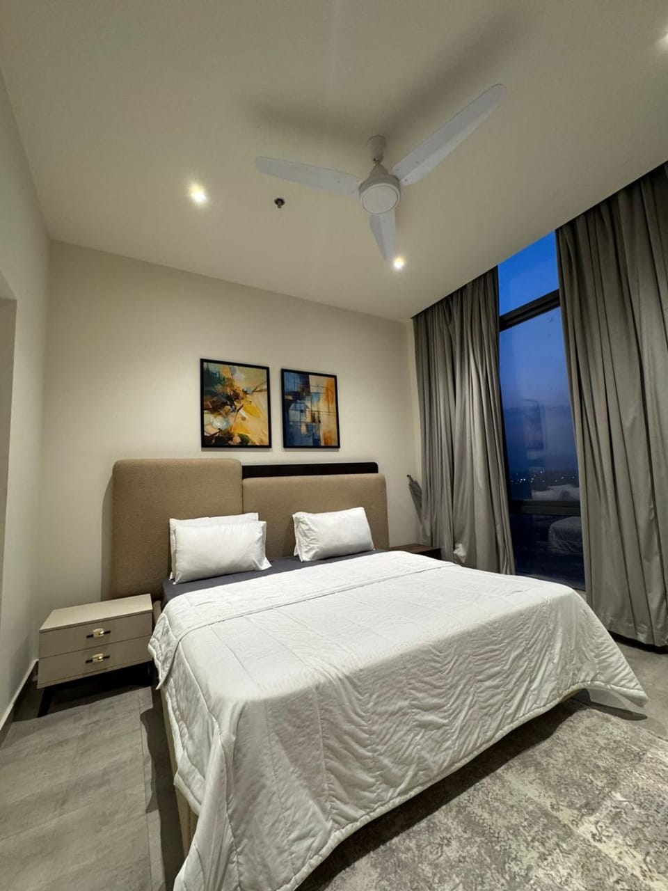 2 bedroom Skypark one Gulberg greens Islamabad Apartment in Islamabad