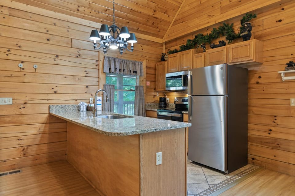 Kitchen or kitchenette, kitchen
