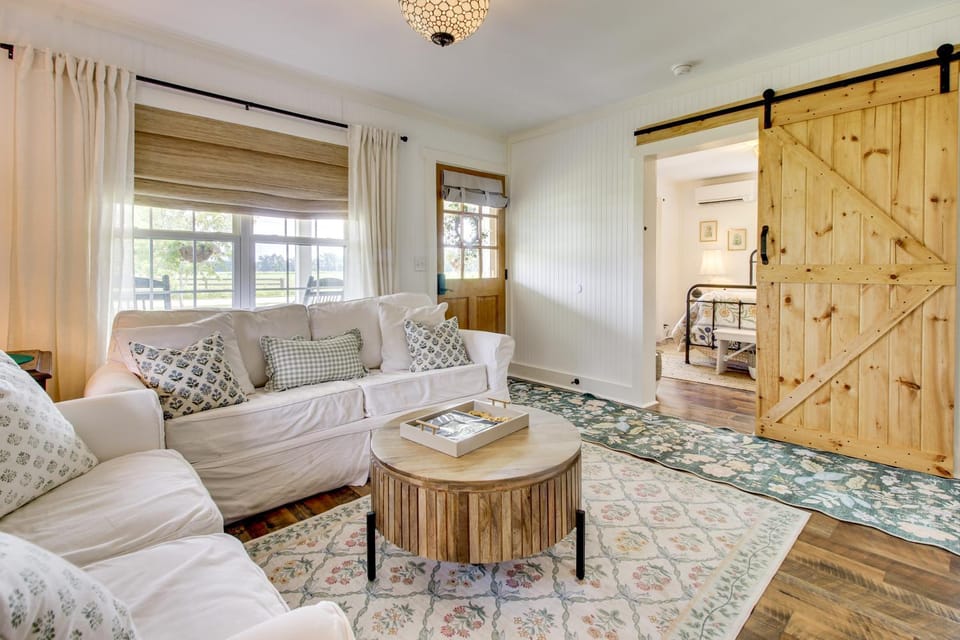 ‘Shepard Cottage’ Near Wilmington & Wedding Venue House in North Carolina