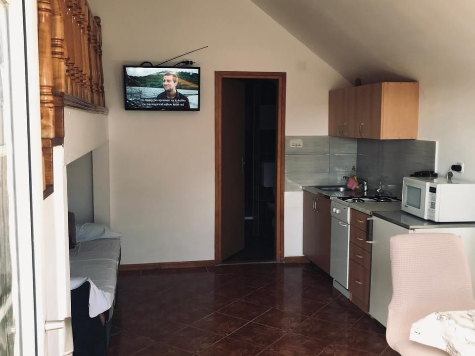 House Burić Bed and Breakfast in Lika-Senj County