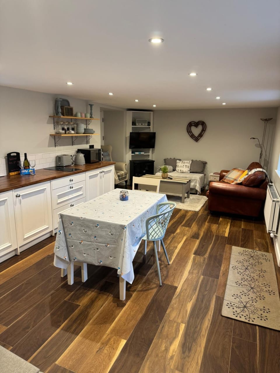 Loughanmore Court Cottage House in Louth, Co. Louth, Ireland