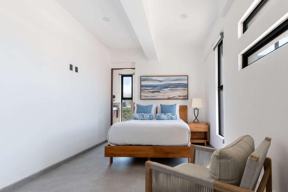 NEW 2BR Apartment Walk to Marina & Downtown Apartment in Cabo San Lucas