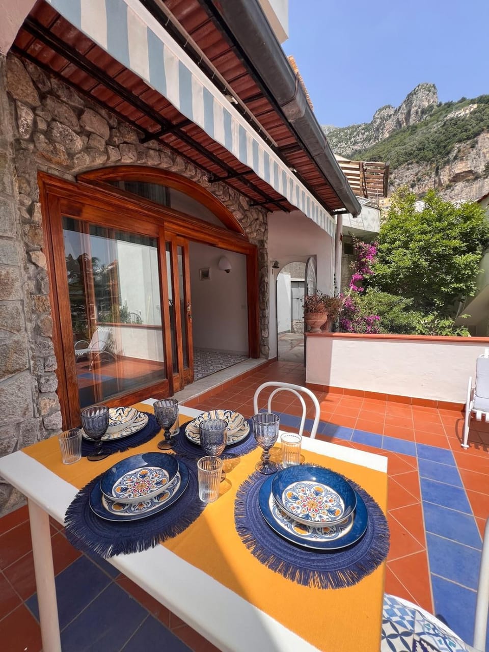 Natural landscape, View (from property/room), Balcony/Terrace, Mountain view