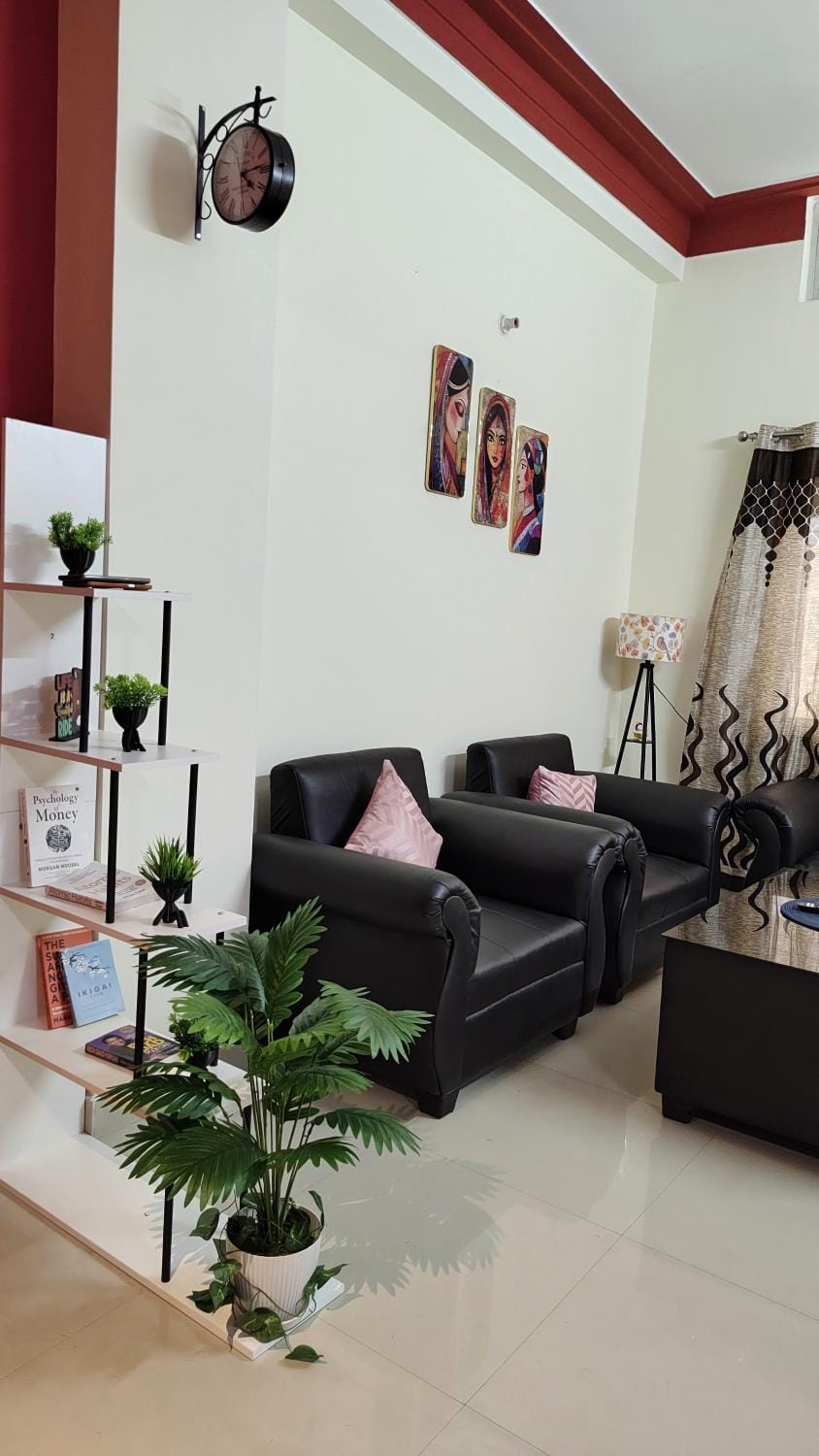 Communal lounge/ TV room, Living room, Seating area