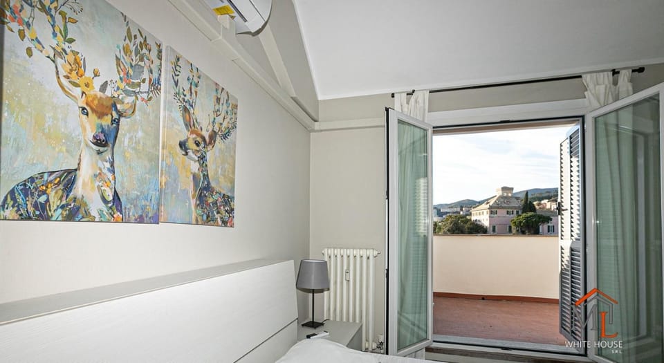 Penthouses with Parking and terraces in Palazzo San Paolo By ML WHITE HOUSE Apartment in Genoa