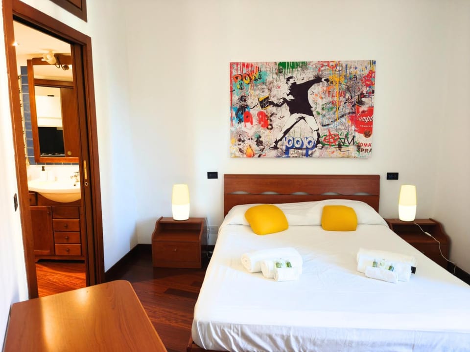Bathroom, Bedroom