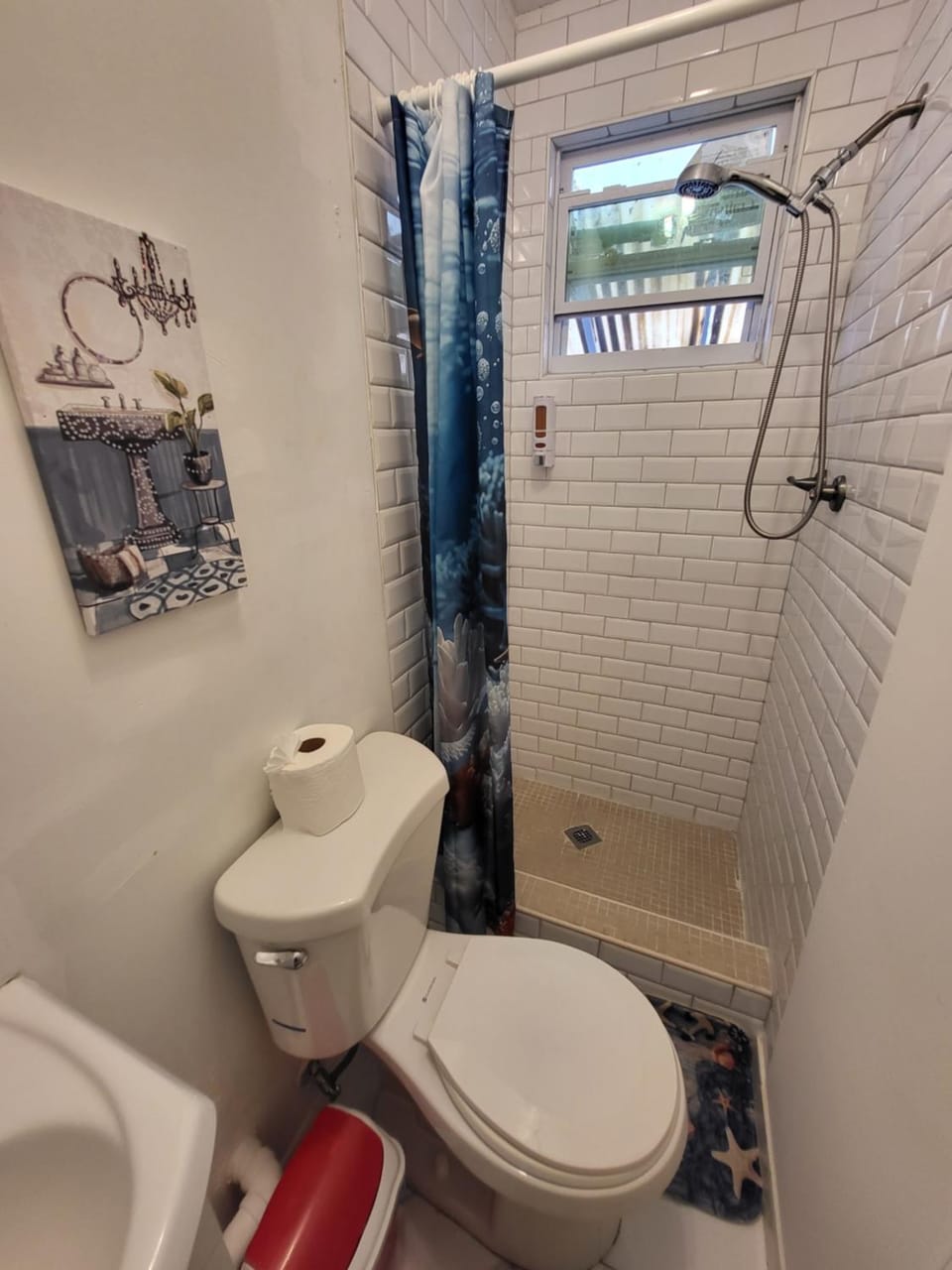 Shower, Toilet, Bathroom
