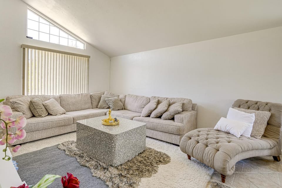 Bay & Hill Views: Modern Hercules Home House in Hercules