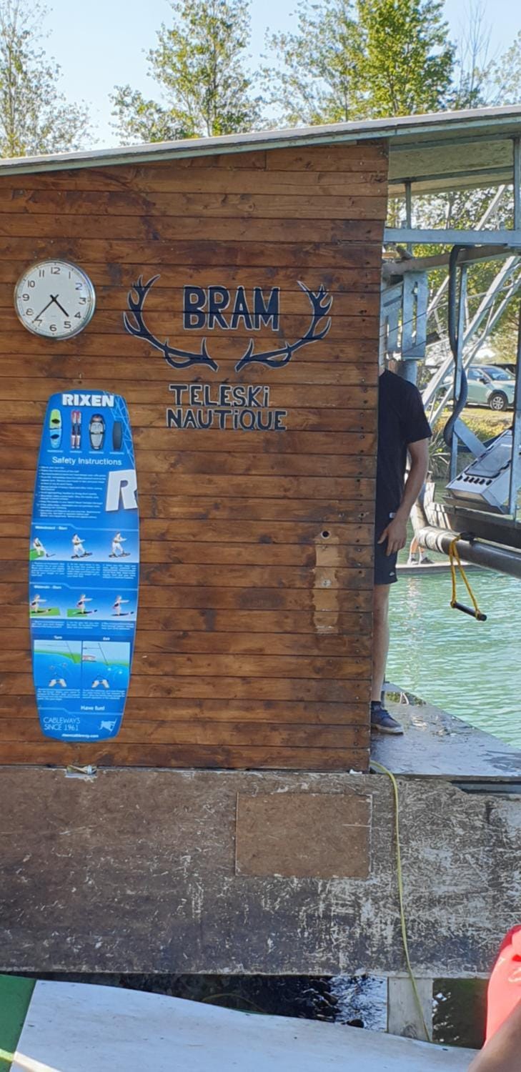 Property logo or sign, Skiing, Aqua park, Canoeing, Sports, Entertainment