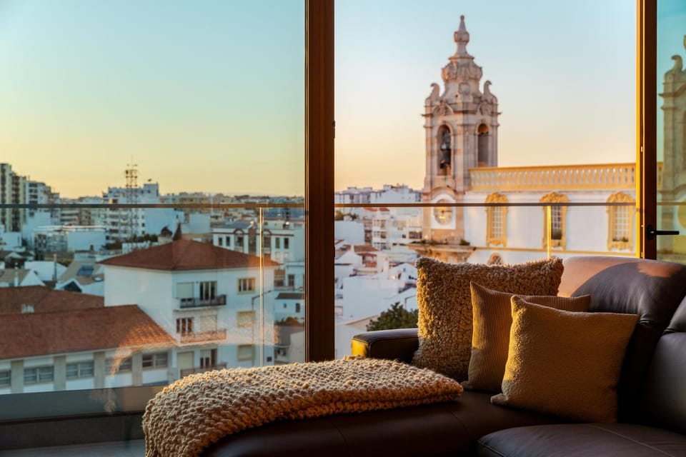 The View at The Downtown Faro Apartment in Faro
